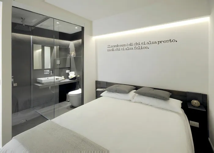 Emilia Suite Design
